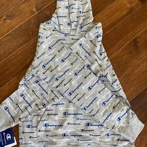 New Champion light weight hoodie, Boys XL